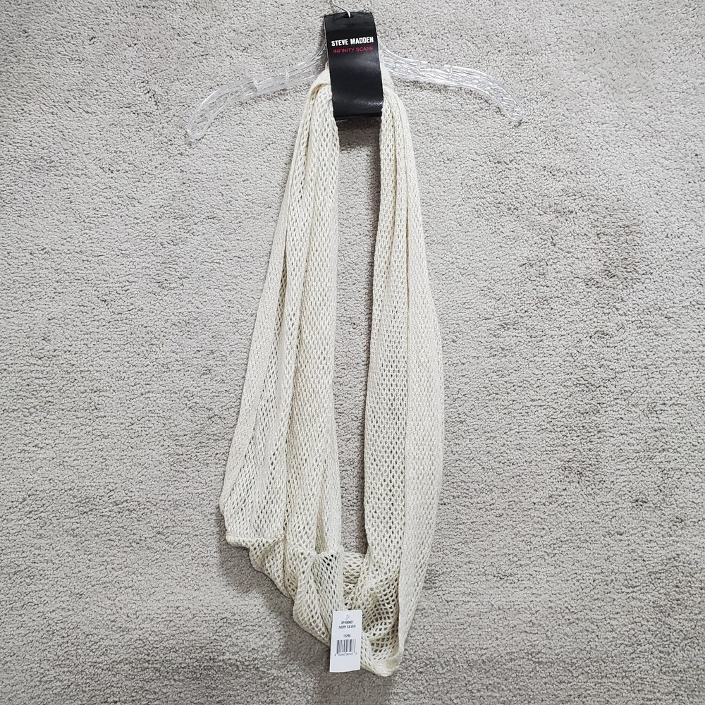 Steve Madden Women's Ivory Silver Solid Mini Open Weave Fishnet‎ Infinity Scarf